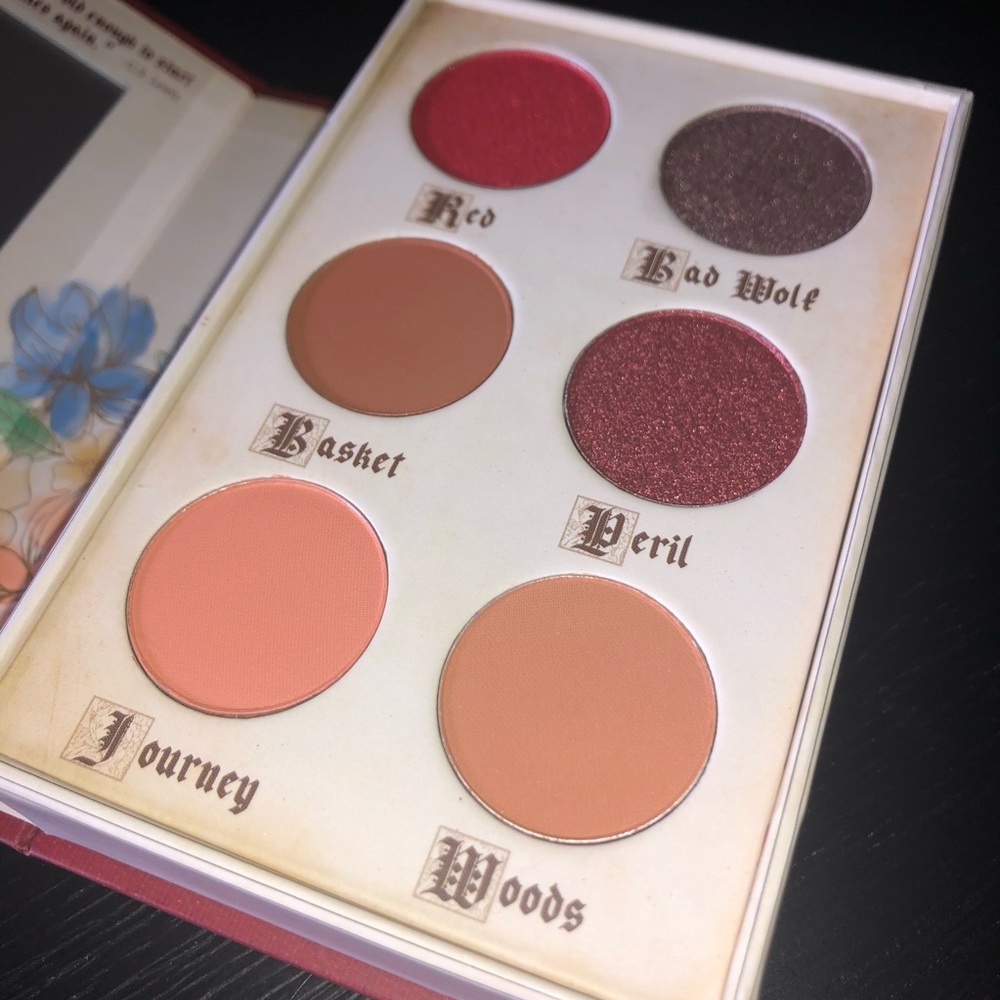 ❗️Storybook Cosmetics - Little Red Riding Hood - Picture 7 of 7